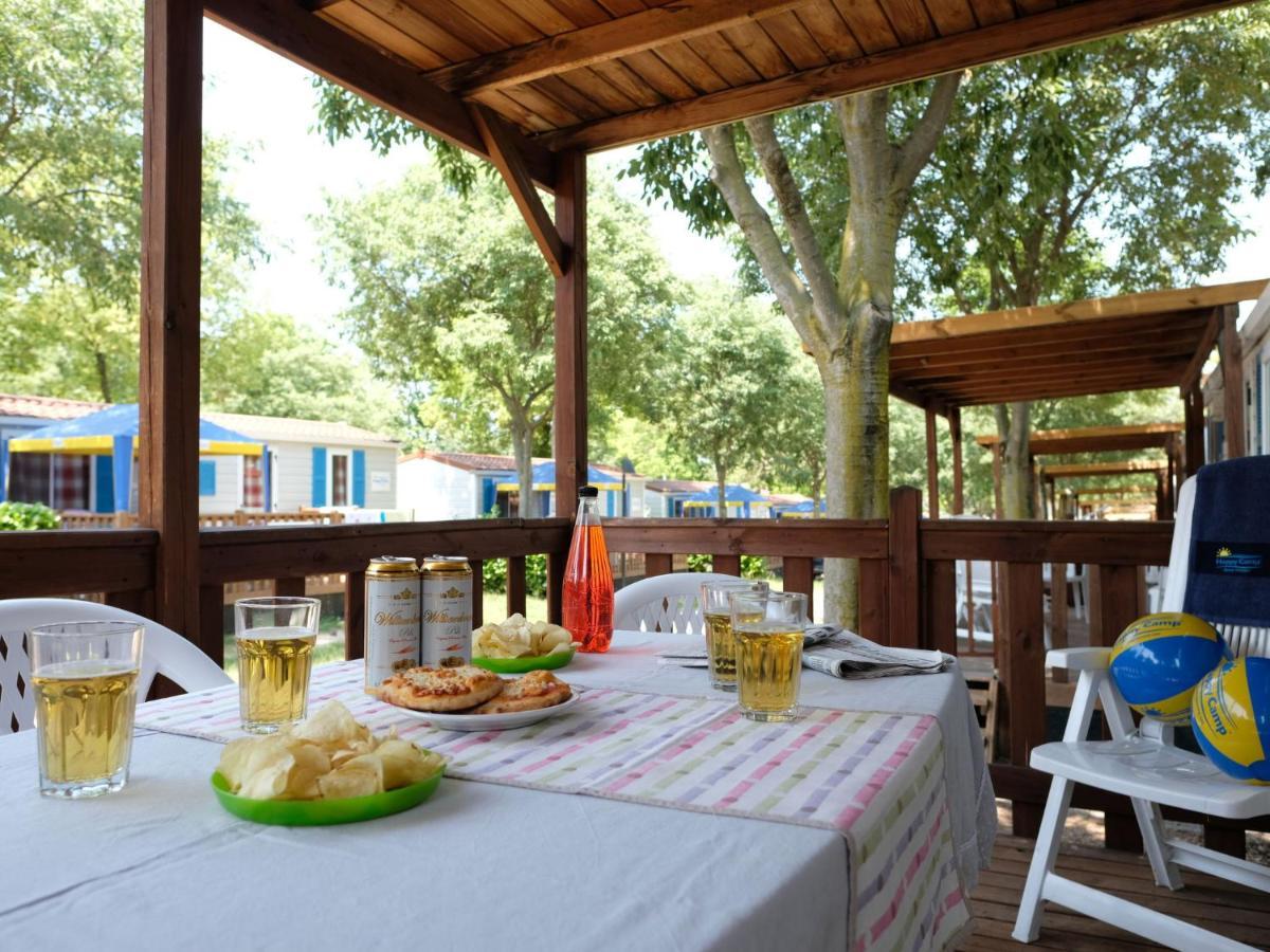 Holiday Home Rosapineta Camping Village-2 By Interhome Exterior foto