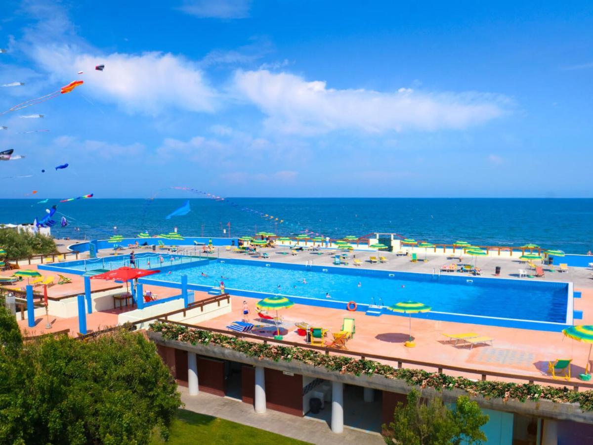 Holiday Home Rosapineta Camping Village-2 By Interhome Exterior foto